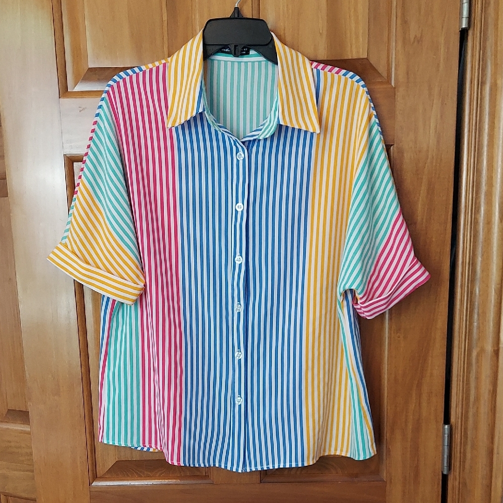 * Greathe Colorful Striped Button-Up Short Sleeve Shirt, Size XL, Like New